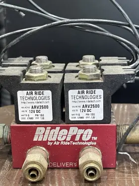 43019513 Air Ride Technologies Ridepro Arv2500 Solenoid Valve Block