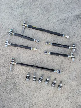 F3032r Akg Motorsports Adjustable Camber And Toe Arms - Bmw F30 F32 F22 M235i Xdrive