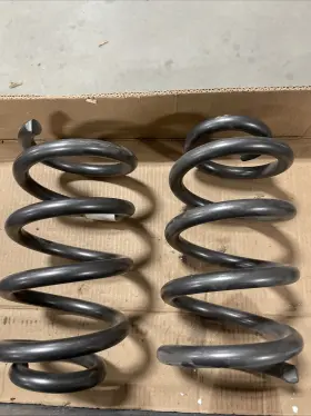 4463-001 Belltech Coil Springs 2 Inch Frt Drop 05 Silverado Crew Cab