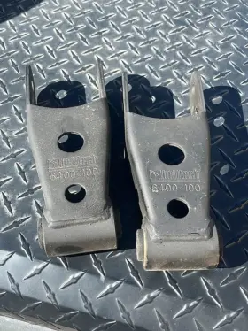 Belltech 722439064001 6400 Shackle Kit