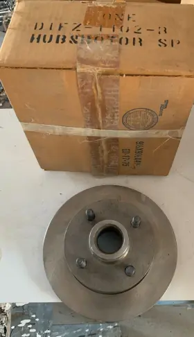 D1fz-1102-b Ford Nos 1971 1972 1973 Pinto Front Hub And Rotor