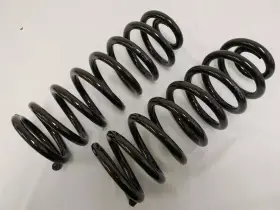 Gh8123 Gearhead 1965-1970 Chevy Impala Biscayne Caprice Belair 2 Inch Drop Rear Coil Springs