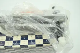 900000366 Maserati Genuine Oem Lower Lever Support Set / Tooling P/n New In Box #2