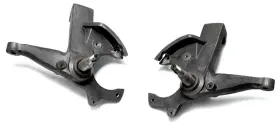 Maxtrac 100520l Frnt 2 Inch Drop Spindles Fits 1988-91 Chevy 1500 2wd Pu With 1 Rotors
