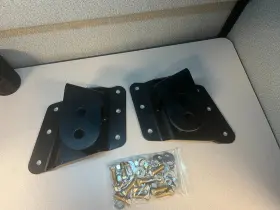 Mcg33087 Mcgaughys Gm 2500hd 6 Hole Hanger 2002-2010 Rear 1 Inch -2 Drop Hangers Garage Sale