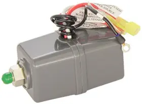 90113 Viair Pressure Switch With Relay Black 1 8 In Npt M