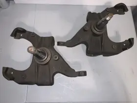 13163 Western Chassis 1963-70 Chevy C10 Gmc C15 Truck Pickup 2.5 Inch Drop Spindles 13163 Western Chassis 1963-70 Chevy C10 Gmc C15 Truck Pickup 2.5 Inch Drop Spindles